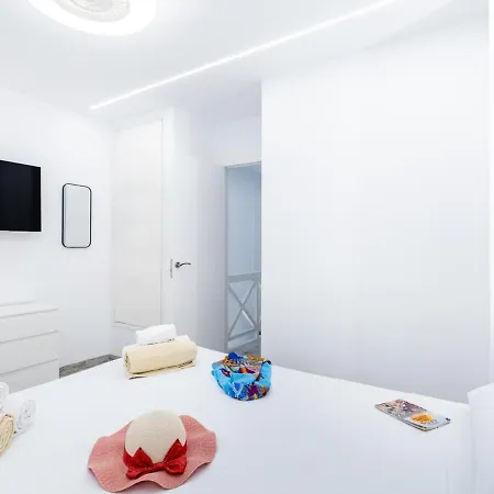 Stylish 179 Parque Santiago 2, Front Of The Sea Apartamento *