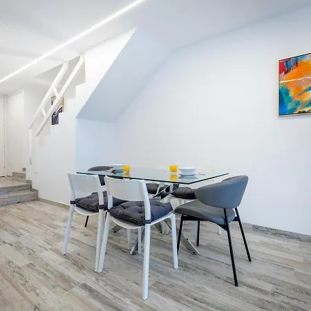 Stylish 179 Parque Santiago 2, Front Of The Sea Apartamento