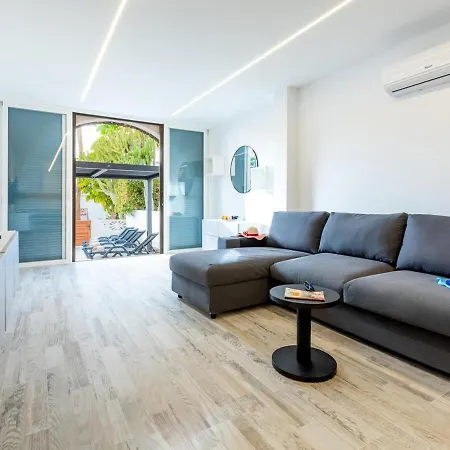 Stylish 179 Parque Santiago 2, Front Of The Sea Playa de las Americas (Tenerife)