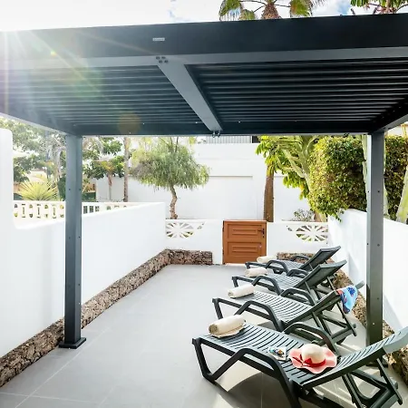 Stylish 179 Parque Santiago 2, Front Of The Sea * Playa de las Americas (Tenerife)